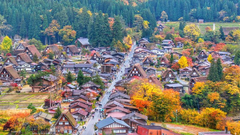Misteri dan Mitos di Desa Shirakawa-go