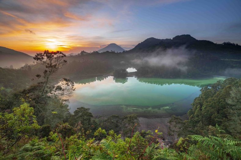 dieng-resmi-menyandang-status-geopark-nasional-ini-deretan-lokasi-ikoniknya